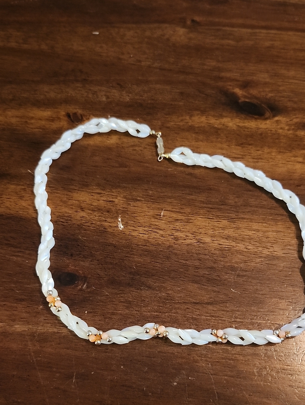 Vintage 1960s Mother of Pearl Jade 3-Strand Necklace - Picture 4 of 5